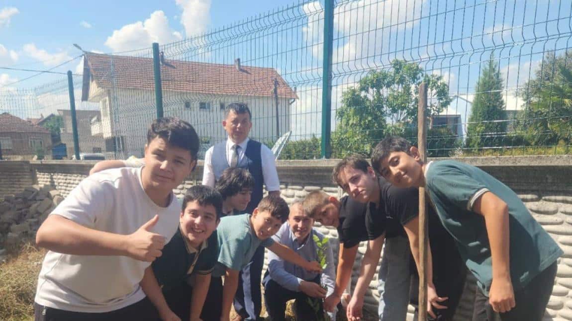 Fidan Dikme Etkinliği